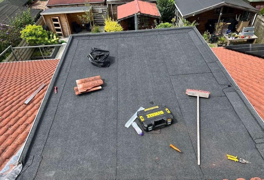 Kosten Besparen Bij Selecteren Dakdekker Diemen